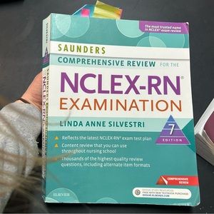 Saunders nursing NCLEX review book